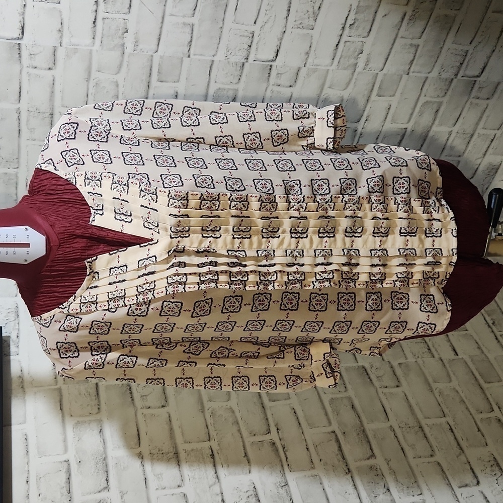 Ann Taylor SZ S Blouse